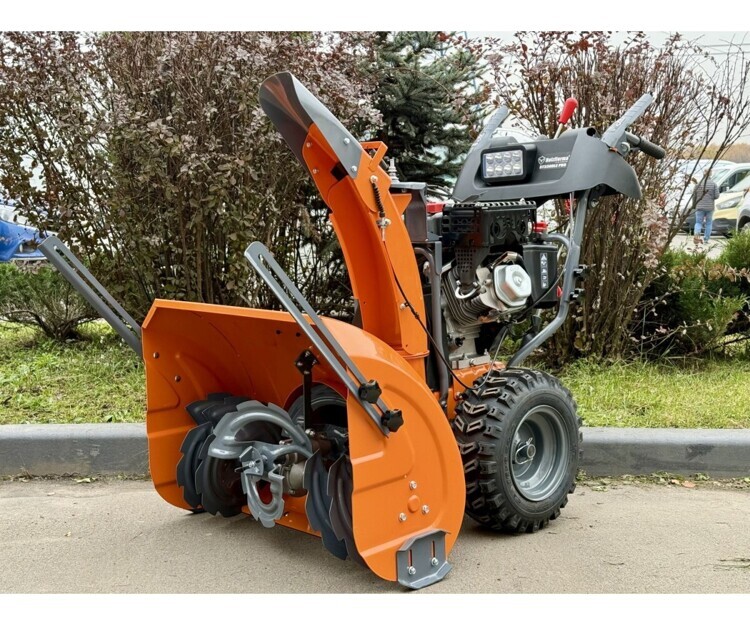 Снегоуборщик бензиновый Holzfforma ST330DLE PRO